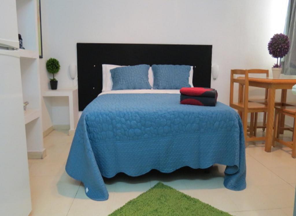 Comet Suites Almona Granada Zimmer foto