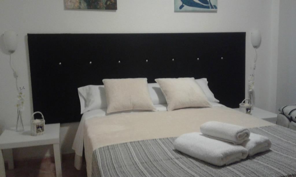 Comet Suites Almona Granada Exterior foto